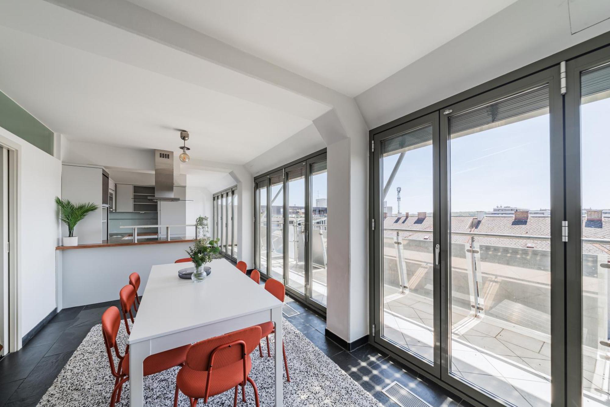 Apartments Next To Schoenbrunn - Free Parking !!! Виена Екстериор снимка
